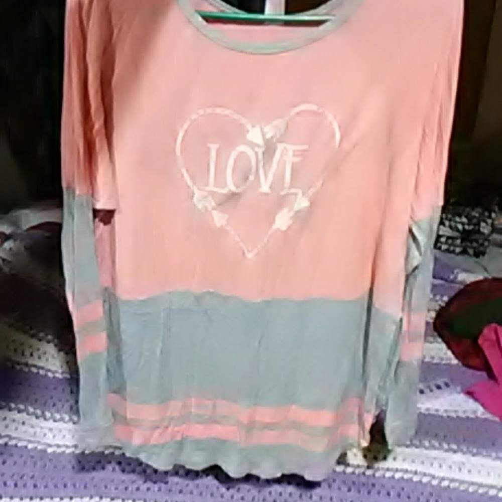 Long sleeve shirt